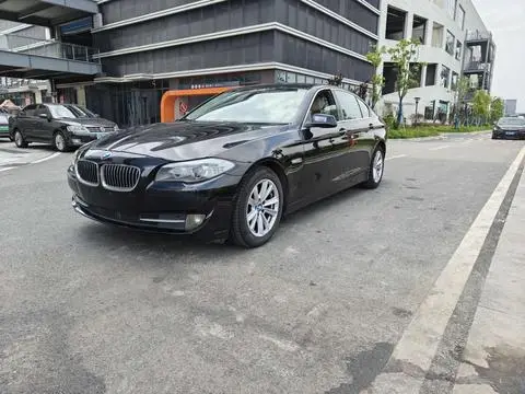 BMW 5 Series 2011