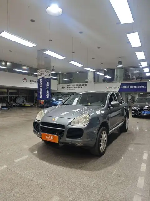Porsche Cayenne 2004