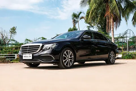 Mercedes-Benz E-Class 2016