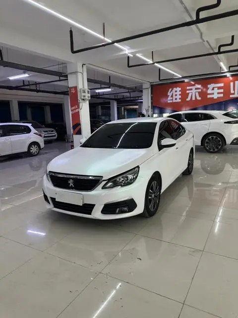 Peugeot 308 2016