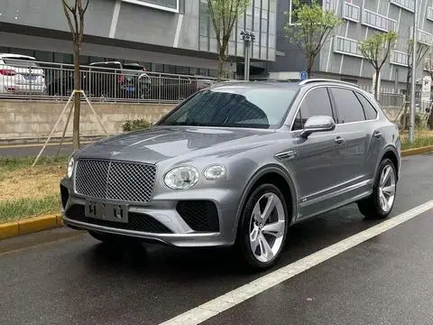 Bentley 添越 2021
