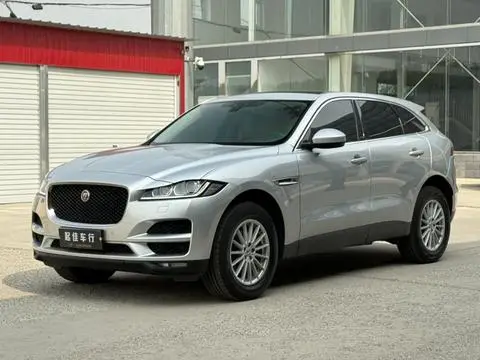 Jaguar F-PACE 2019