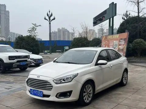 Ford Escort 2015
