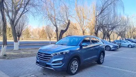 Hyundai 途胜 2015