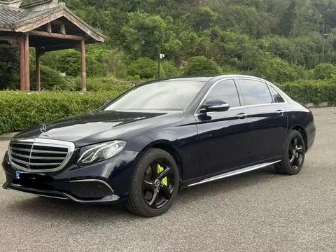 Mercedes-Benz E-Class 2019