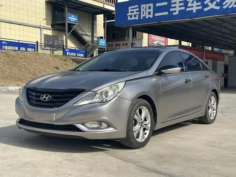 Hyundai 索纳塔八 2011