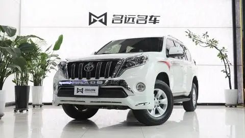 Toyota Prado 2013 — фото 1