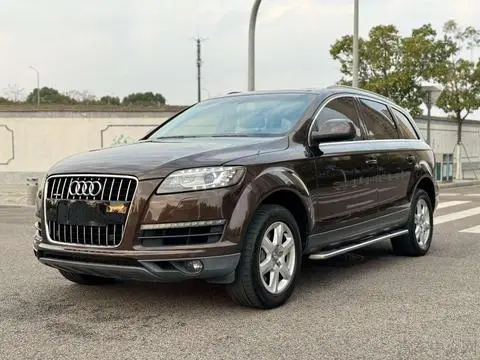 Audi Q7 2013 — фото 1
