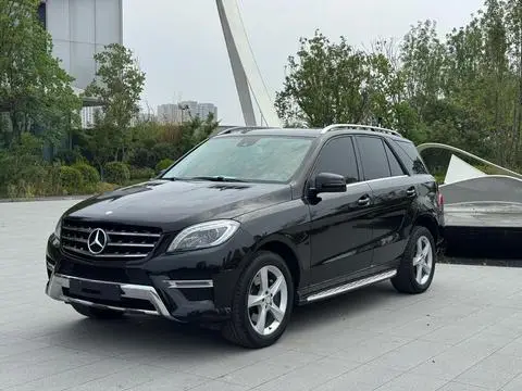Mercedes-Benz M-Class 2014