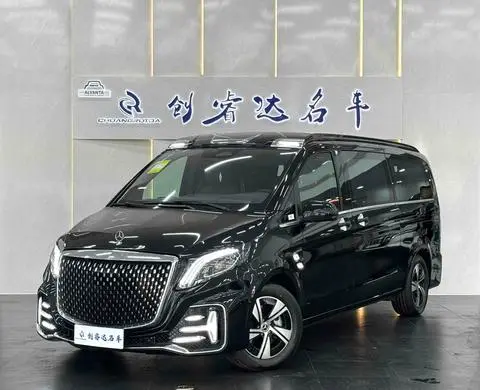 Mercedes-Benz 威霆 2024