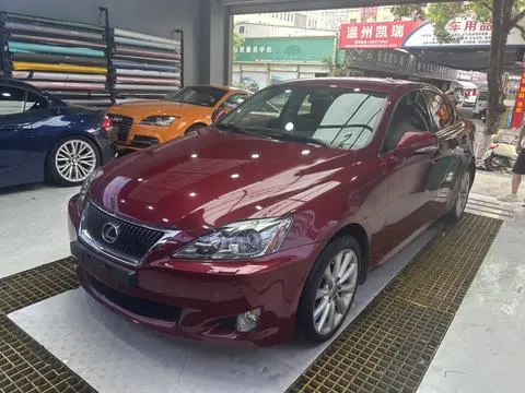 Lexus IS 2009