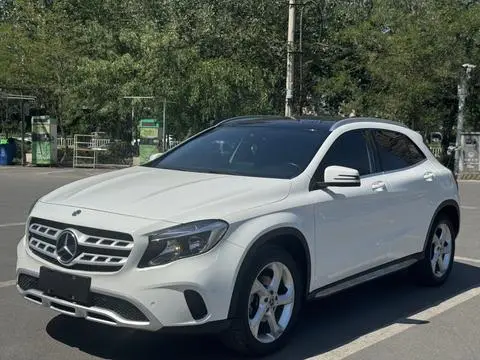 Mercedes-Benz GLA 2019