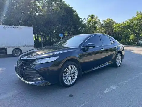 Toyota Camry 2018