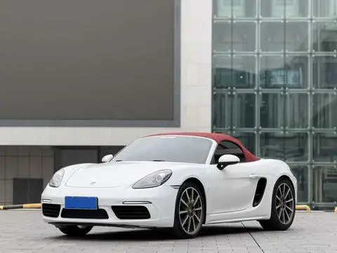Porsche 718 2016