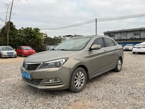 Changan 悦翔V7 2015