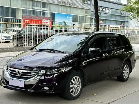 Honda 奥德赛 2013 — фото 1