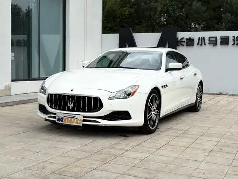 Maserati Quattroporte 2015
