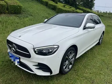 Mercedes-Benz E-Class 2021