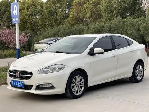 Fiat 菲翔 2015