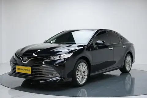 Toyota Camry 2019
