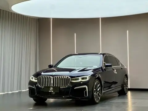BMW 7 Series 2019 — фото 1