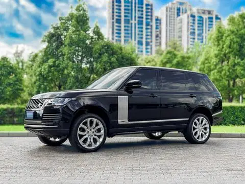 Land Rover 揽胜 2022 — фото 1