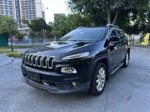 Jeep 自由光 2014