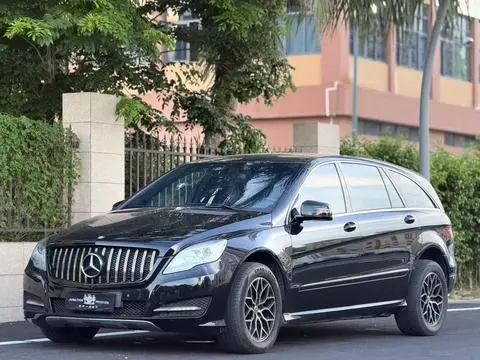 Mercedes-Benz R-Class 2011