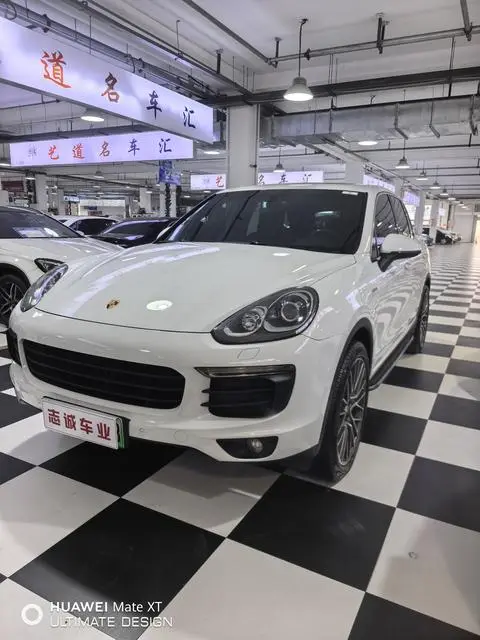 Porsche Cayenne E-Hybrid 2016 — фото 1