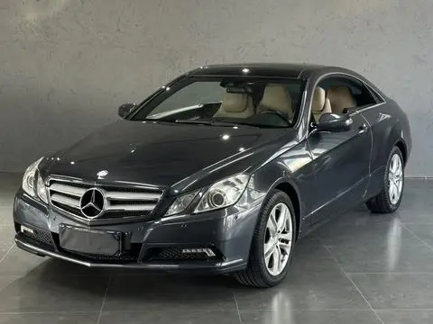 Mercedes-Benz E-Class 2009