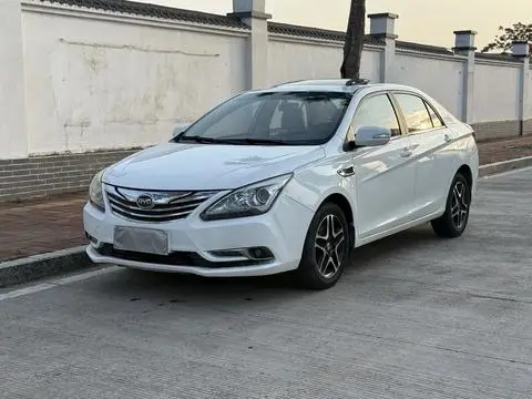 BYD G5 2014