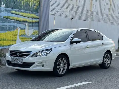 Peugeot 408 2015