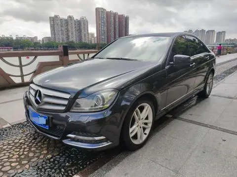 Mercedes-Benz C-Class 2011