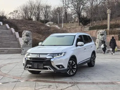 Mitsubishi 欧蓝德 2019