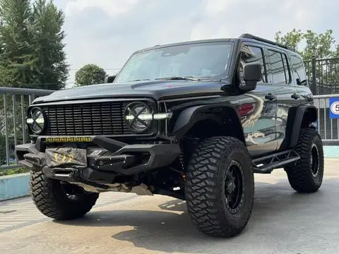 TANK 300 2021