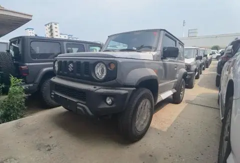 Suzuki 吉姆尼 2025