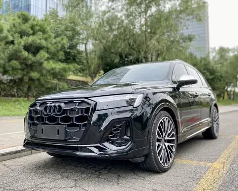 Audi SQ7 2024 — фото 1