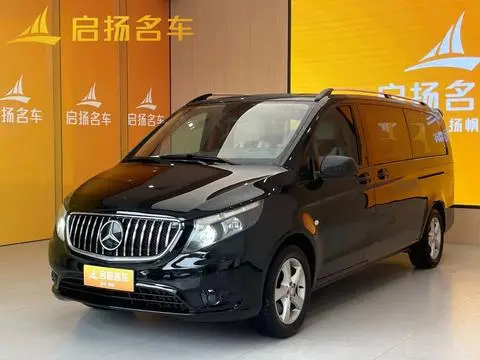 Mercedes-Benz 威霆 2016