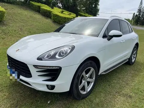 Porsche Macan 2016