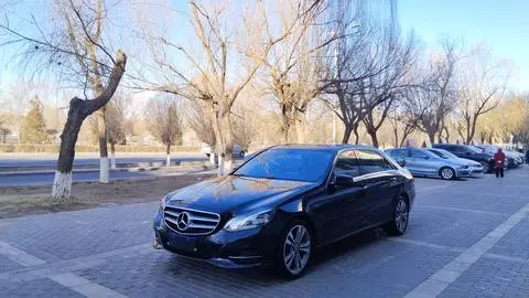 Mercedes-Benz E-Class 2015
