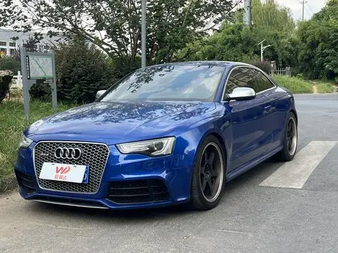 Audi RS 5 2014
