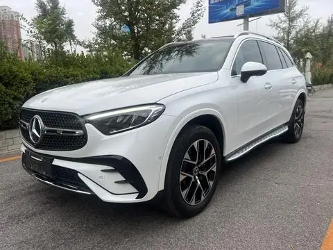 Mercedes-Benz GLC 2023