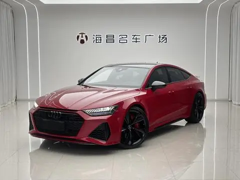 Audi RS 7 2021 — фото 1