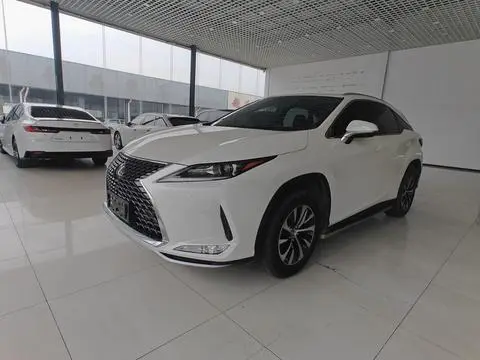 Lexus RX 2020