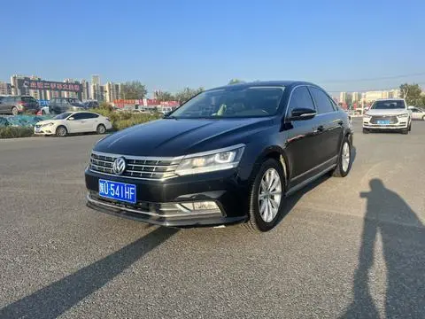 Volkswagen Passat 2017 — фото 1