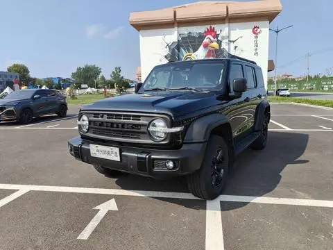 TANK 300 2021