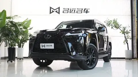 Lexus LX 2023 — фото 1