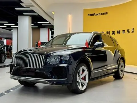 Bentley 添越 2023