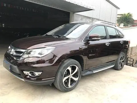 BYD S7 2015