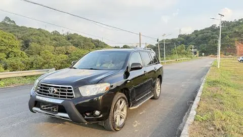 Toyota Highlander 2011